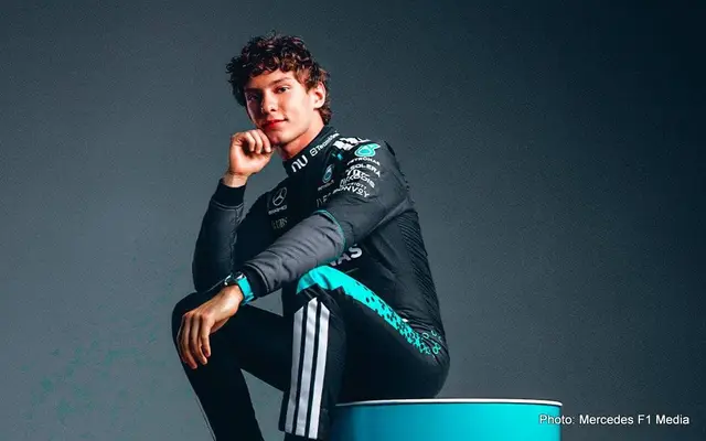 Kimi Antonelli desconfiado do momento de George Russell enquanto a disputa pelo título da Mercedes se intensifica na Malásia Kimi Antonelli desconfiado do momento de George Russell enquanto a disputa pelo título da Mercedes se intensifica na Malásia